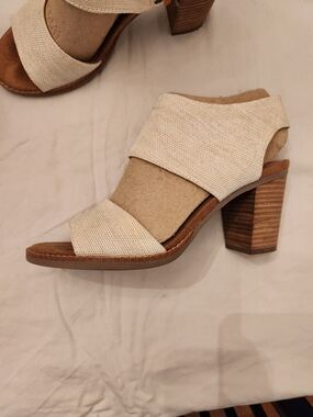 Toms Cream Textile Block Heel Sandal